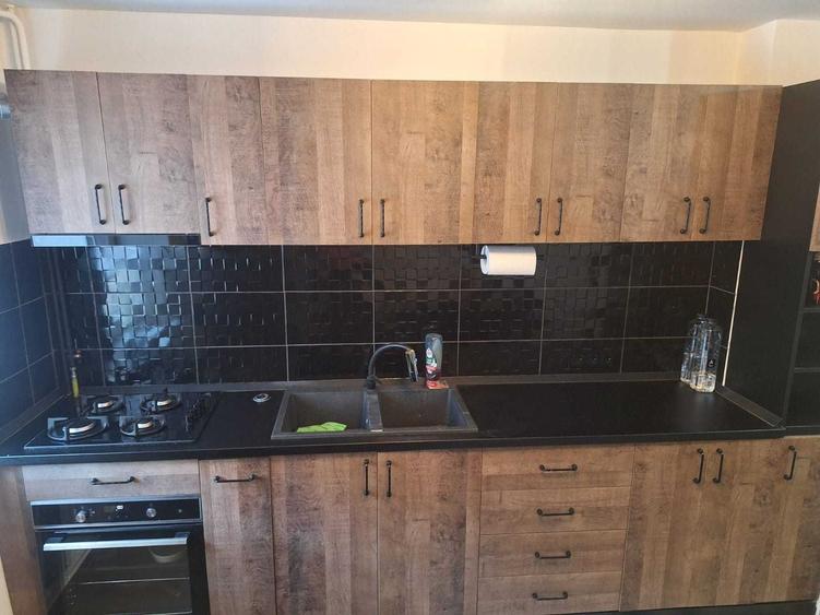 Apartament cu 2 camere decomandat în Exterior Vest