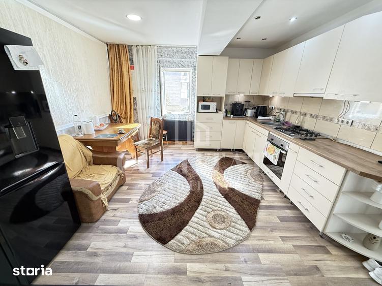 Apartament cu 3 camere semidecomandat în Apahida