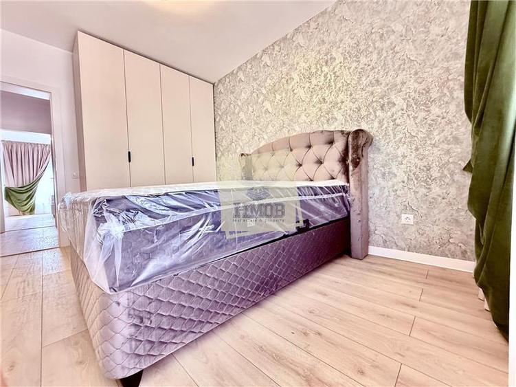 Apartament cu 3 camere decomandat în Hipodrom 1