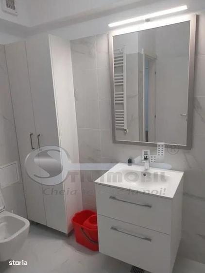Garsonieră decomandată în Central
