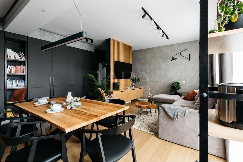 Apartament cu 2 camere semidecomandat, mobilat în Florești