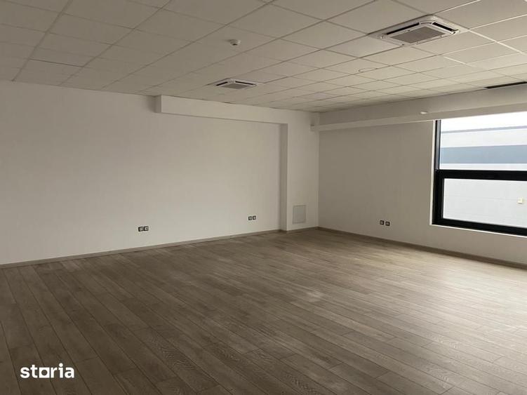 Spațiu comercial, de 779 mp, în Mogoșoaia