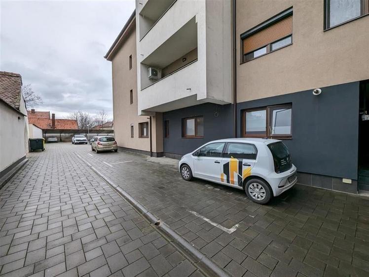 RECO Apartament 3 camere ultracentral - 18