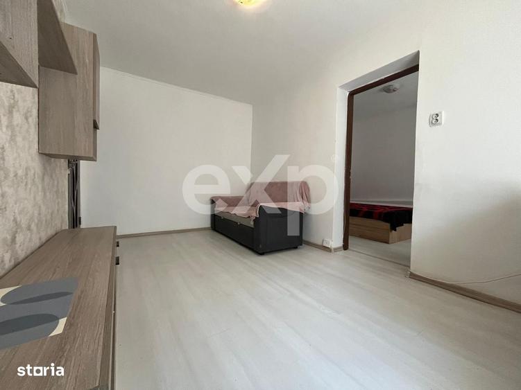 Apartament cu 2 camere semidecomandat în Central