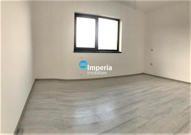 Casă individuală cu 4 camere cu Canalizare în Vorovești
