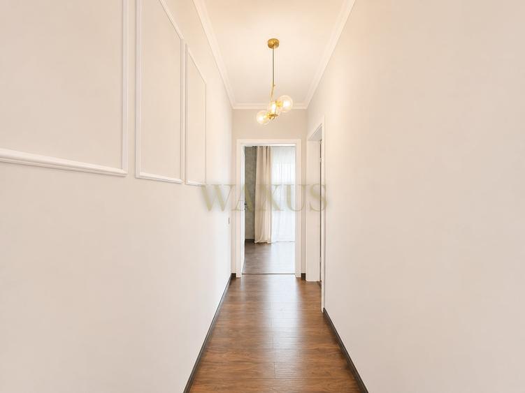 Apartament cu 3 camere semidecomandat în Florești