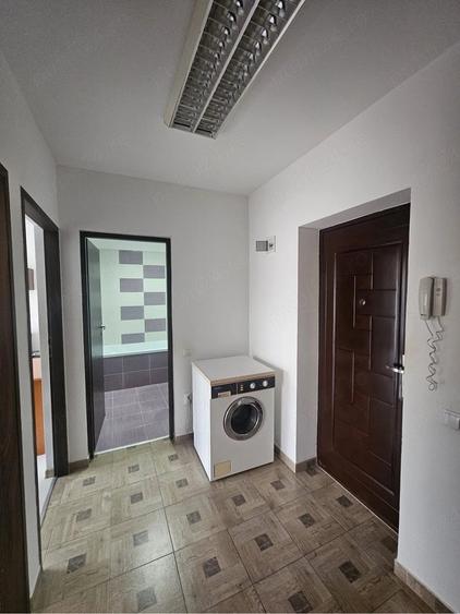 Garsonieră decomandată în Florești
