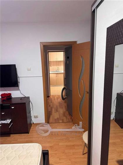 Apartament cu 2 camere semidecomandat în Galata