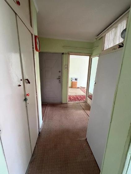 Apartament cu 2 camere decomandat în Est