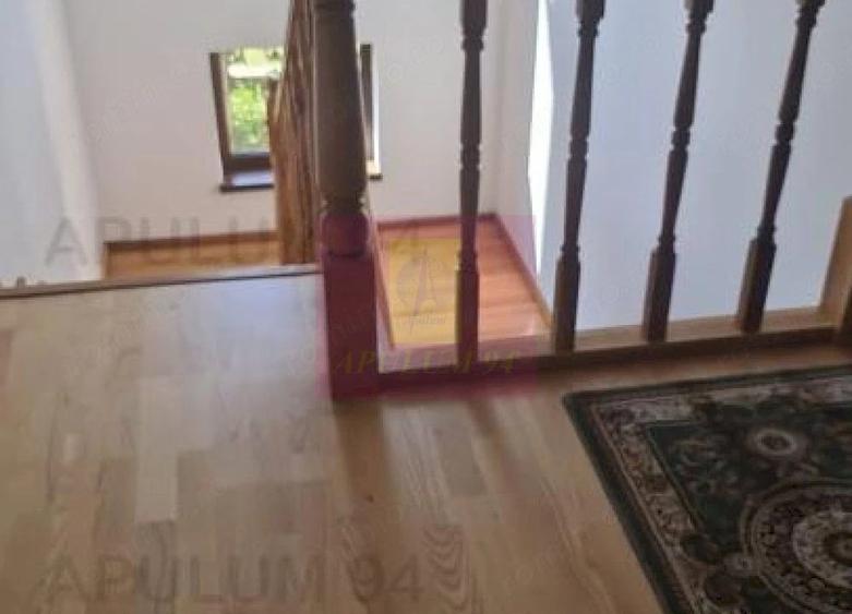 Casă cu 6 camere cu Teren 950 Mp în Liceul Militar