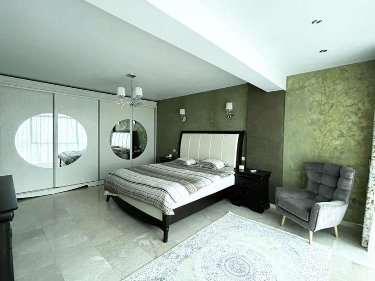 Apartament cu 4 camere decomandat, mobilat în Nord