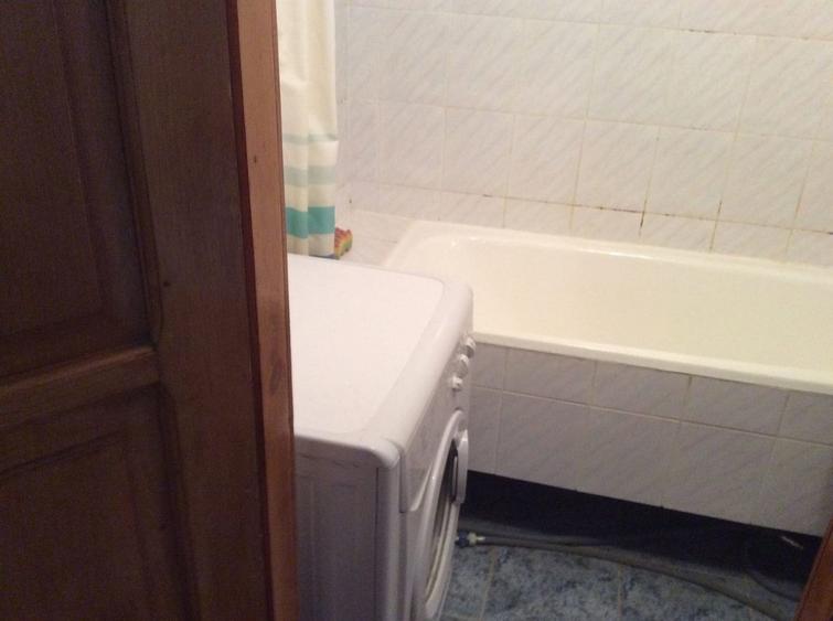 Garsonieră decomandată în Complex Studențesc