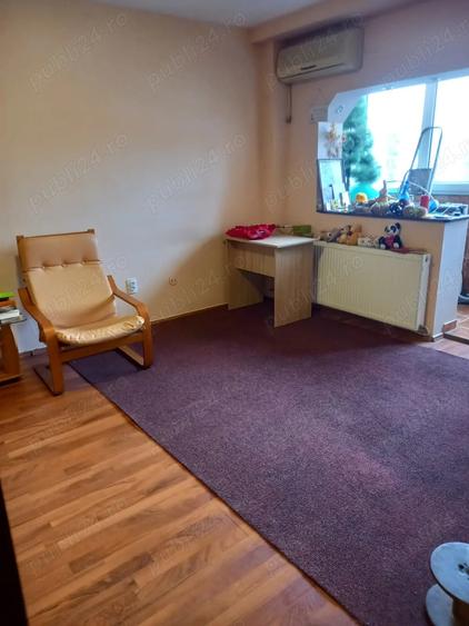 Apartament cu 4 camere decomandat în Chișinau