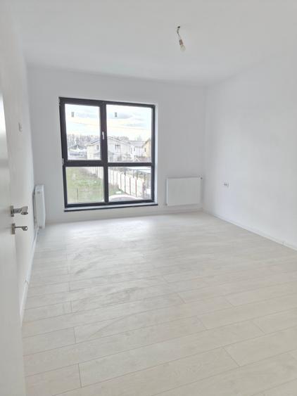 Casă individuală cu 3 camere cu Teren 250 Mp în Central