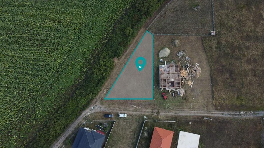 Teren Construcții intravilan de 701 mp, în Remetea Mare