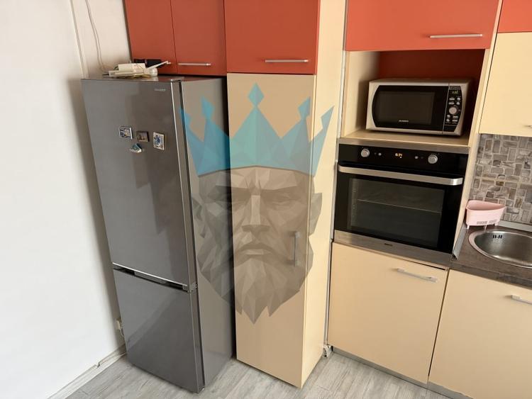 Apartament cu 2 camere decomandat, mobilat în Vitan