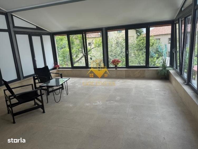 Casa individuala 5 camere zona centrala , 210 mp si garaj propriu! - 3