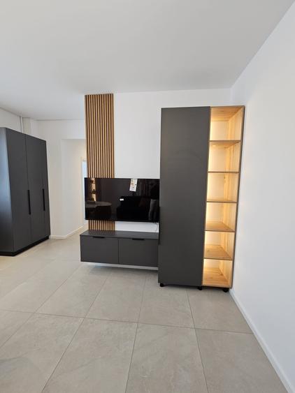Apartament cu 2 camere decomandat în 13 Septembrie