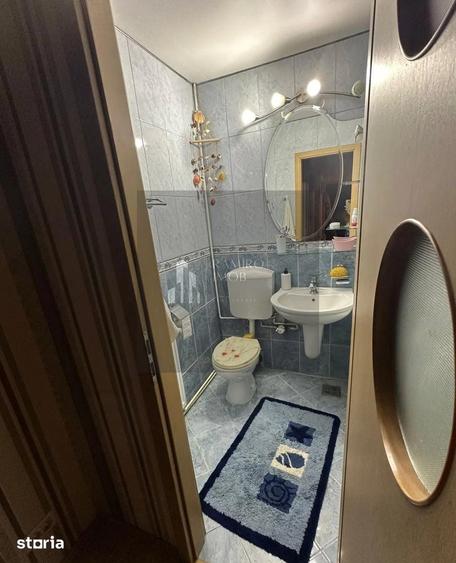 Apartament cu 4 camere decomandat în Titan