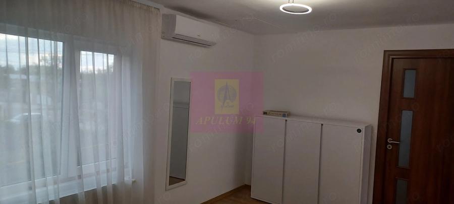 Casă cu Teren 362 Mp în Săbăreni