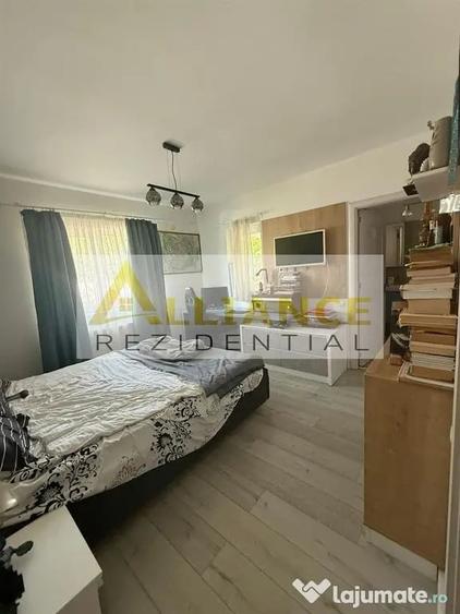 Casă cu 4 camere cu Teren 578 Mp în Central