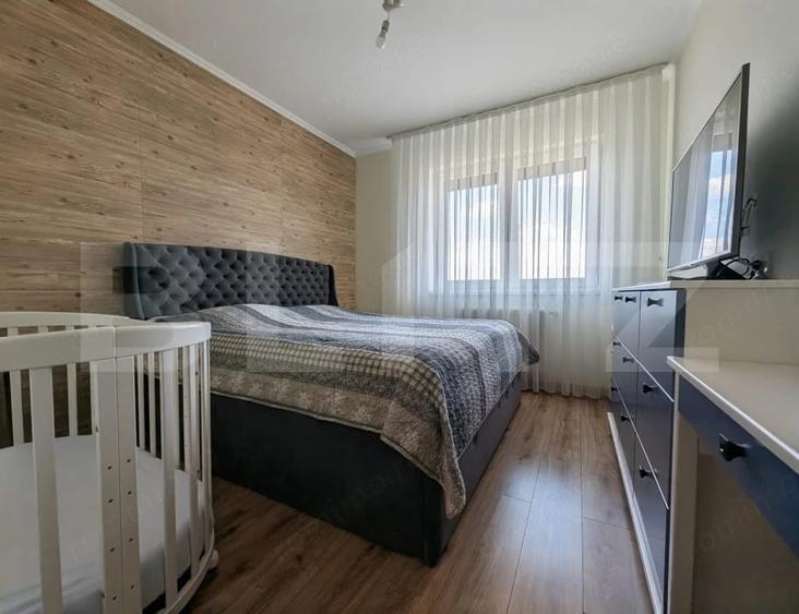 Apartament cu 3 camere decomandat în Iosia