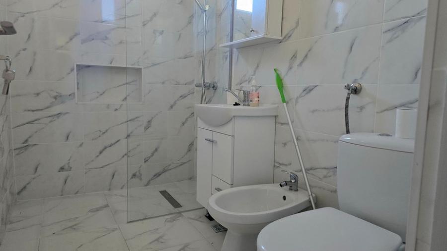 Apartament cu 3 camere nedecomandat în Ultracentral