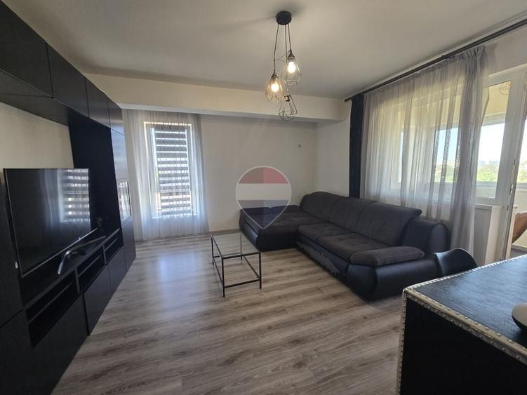 De Vanzare - Apartament Decomandat - Complex Rezidential - 4