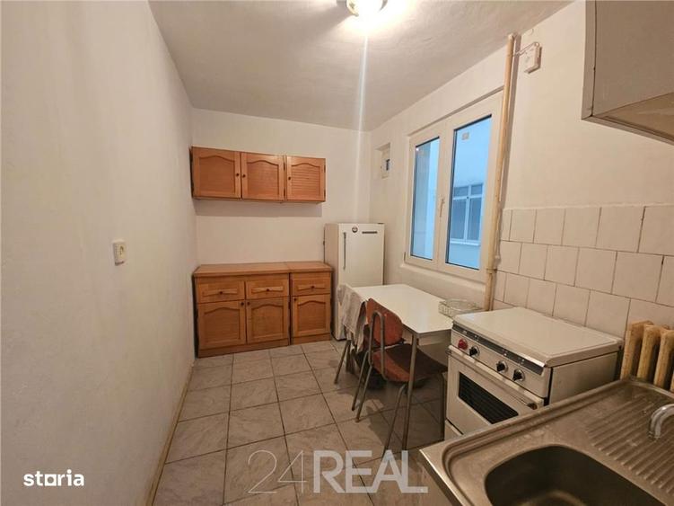 Apartament cu 2 camere decomandat în Cantemir