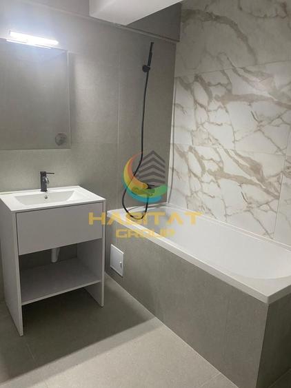 Apartament cu 3 camere decomandat în Alexandru Obregia