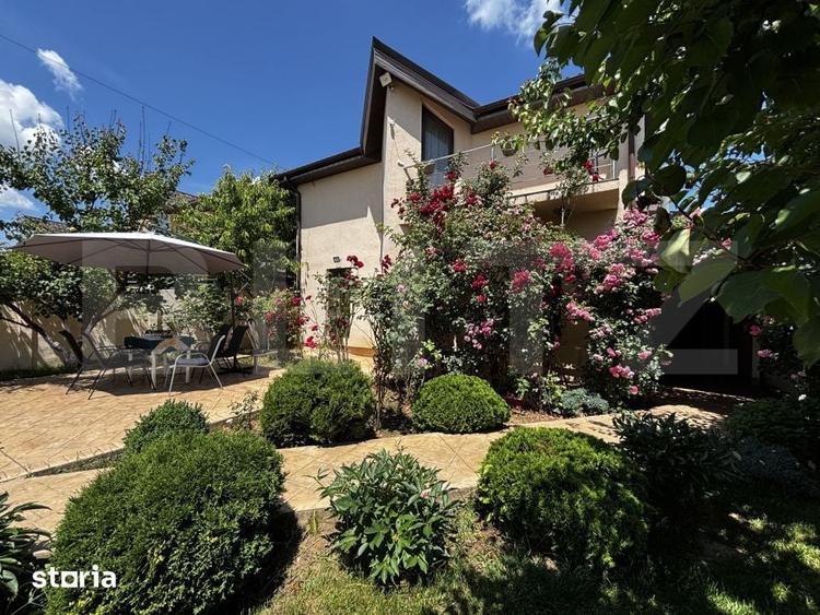 Casă cu 5 camere cu Teren 336 Mp în Șimnicu de Sus