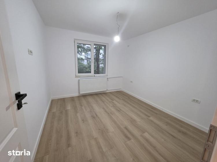 Apartament cu 3 camere în Vitan