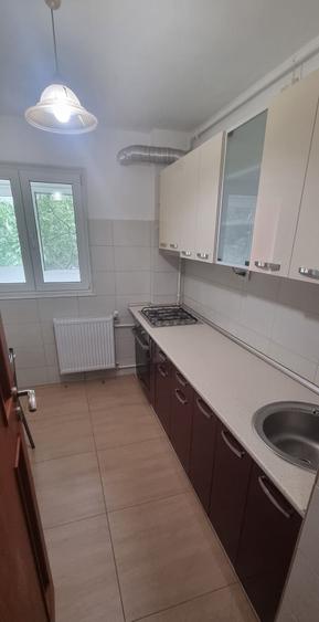 Inchiriez apt 2 camere metrou N.Grigorescu - 5
