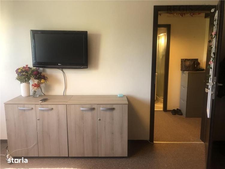 Garsoniera centrala, liniste, etaj intermediar, Garii, 200 metri auto - 3