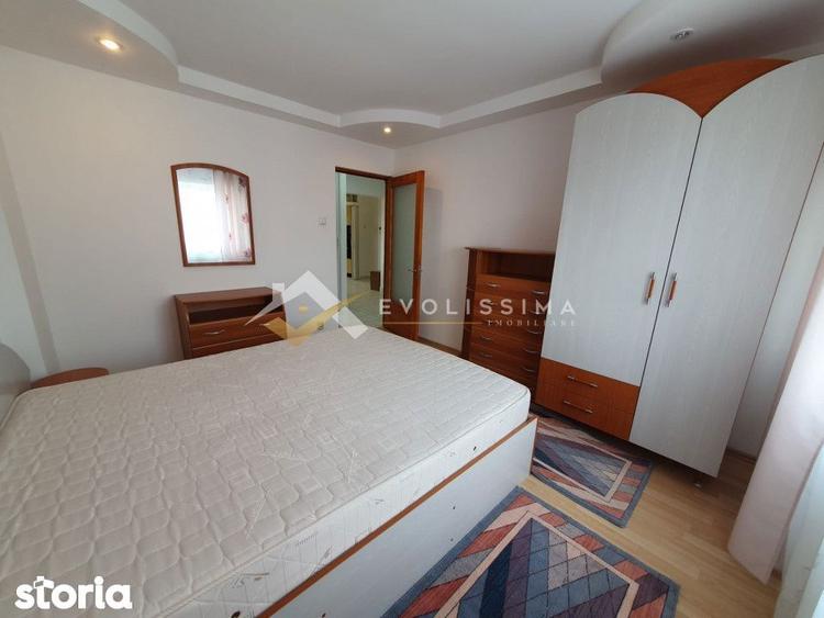 Apartament cu 3 camere decomandat, mobilat în Central
