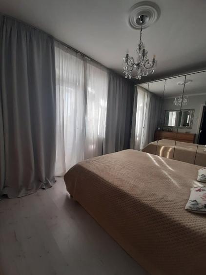 Apartament cu 3 camere semidecomandat, mobilat în Gara de Nord