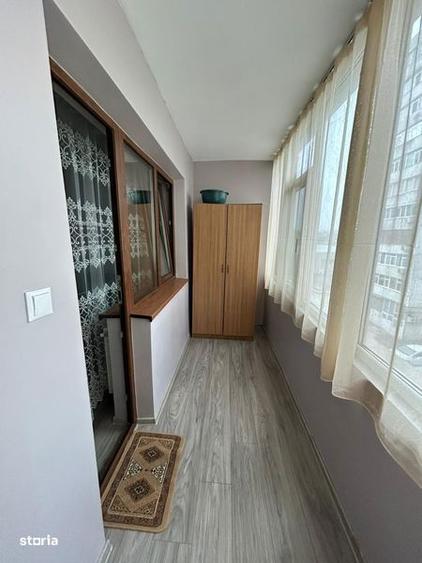 Apartament cu 2 camere în Podu Roș