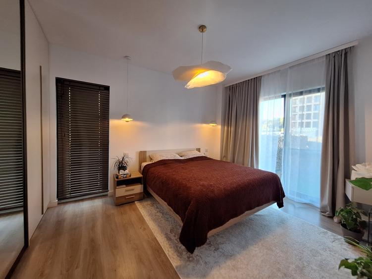 Apartament cu 2 camere semidecomandat, mobilat în Florești