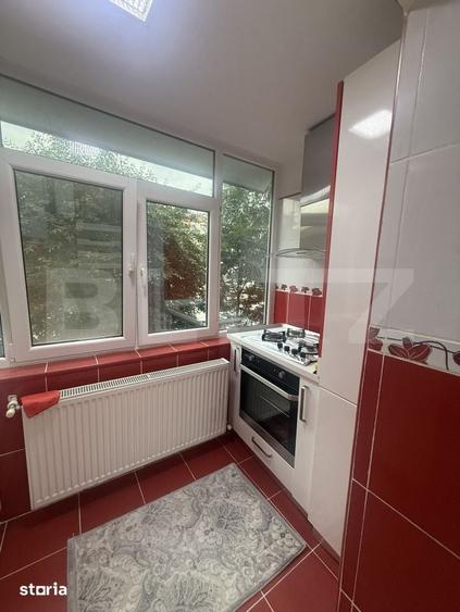 Apartament cu 3 camere în Răzvad