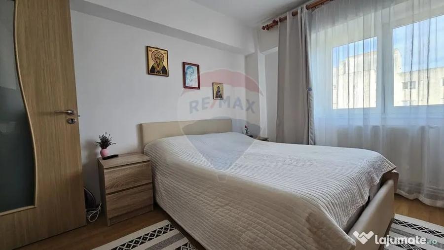 Apartament cu 3 camere decomandat în Burdujeni
