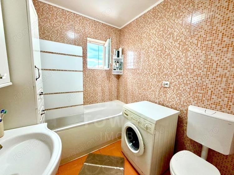 Apartament cu 2 camere decomandat în Calea Poplăcii