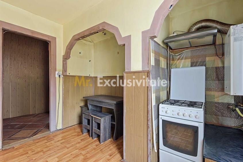 Apartament cu 2 camere semidecomandat, mobilat în Mioveni