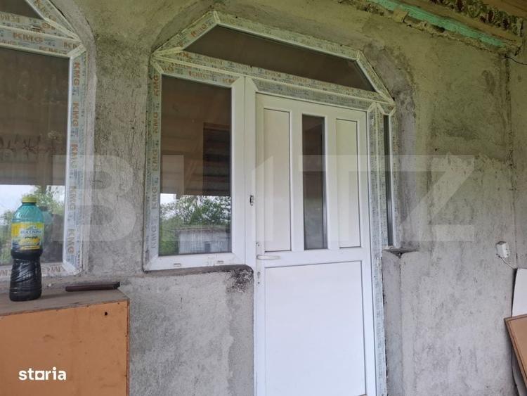 Casă cu 4 camere cu Teren 2300 Mp în Gura Șuții