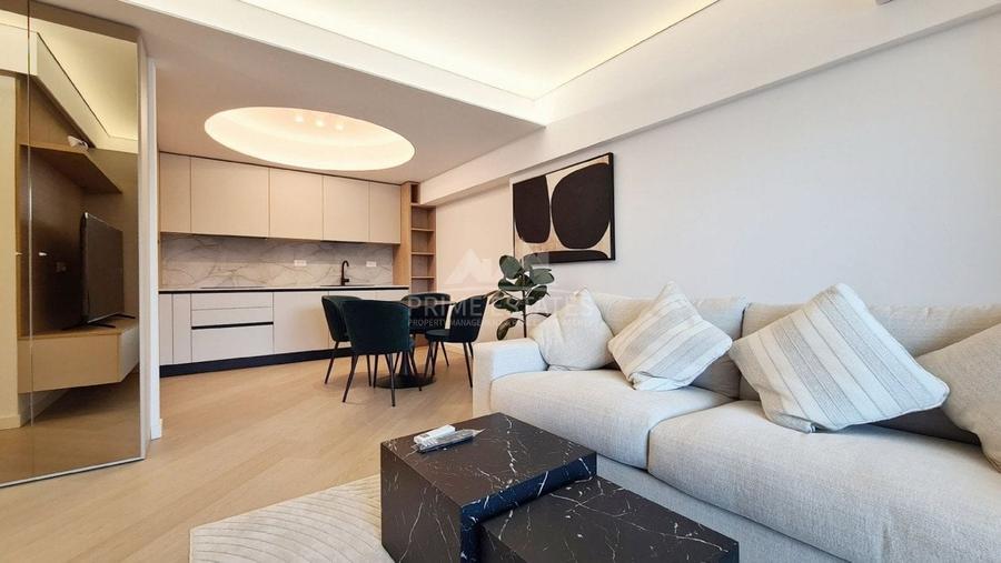 Apartament cu 3 camere decomandat, mobilat în Pipera