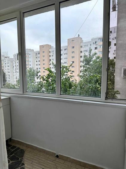 Apartament cu 2 camere decomandat în Dorobanți