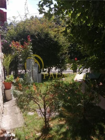 Casă cu 6 camere cu Teren 1152 Mp în Sinaia