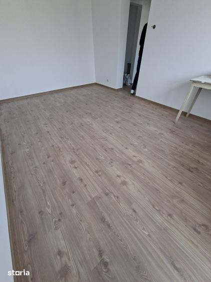 Apartament cu 2 camere în Tudor Vladimirescu