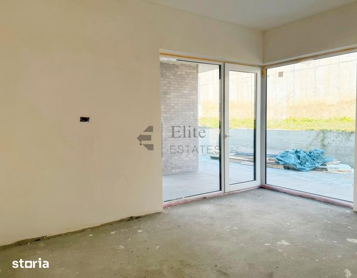 Casă cu 4 camere cu Teren 601 Mp în Oncea