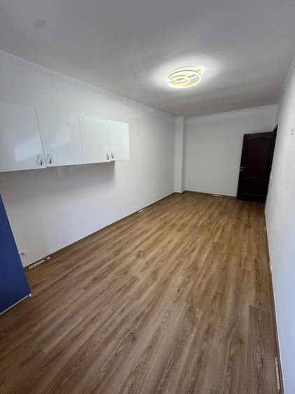 Apartament cu 3 camere în Fundeni