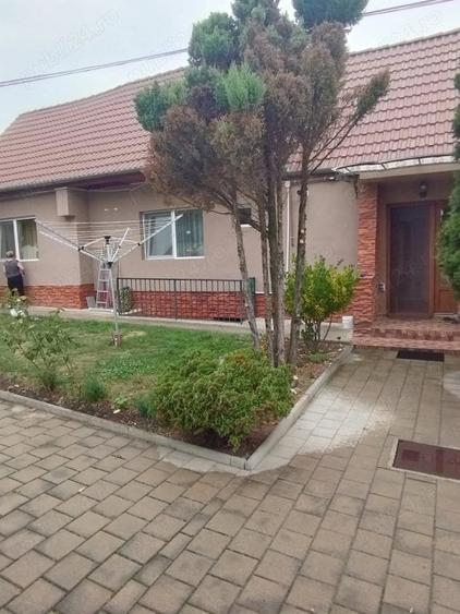Casă cu 5 camere cu Teren 470 Mp în Turnișor